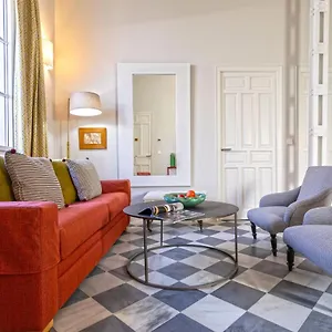 Genteel San Laureano Seville